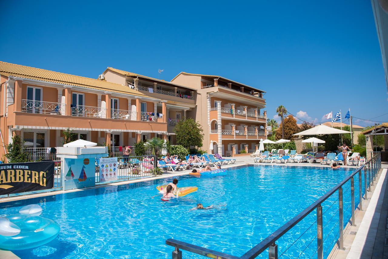 Kavos Plaza Hotel Extérieur photo