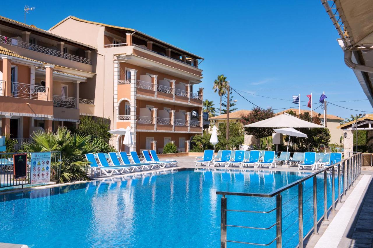 Kavos Plaza Hotel Extérieur photo